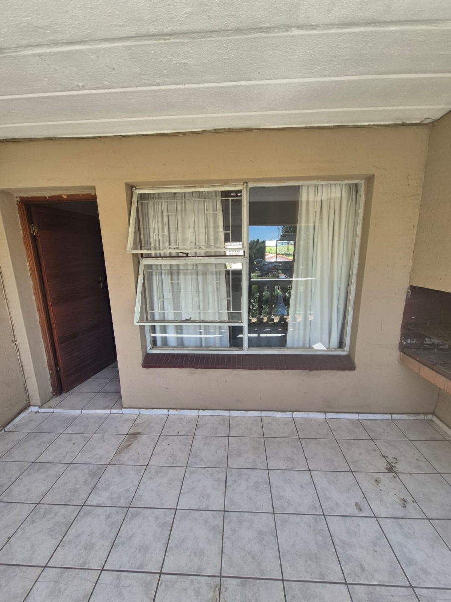 3 Bedroom Property for Sale in Edge On the Vaal Free State